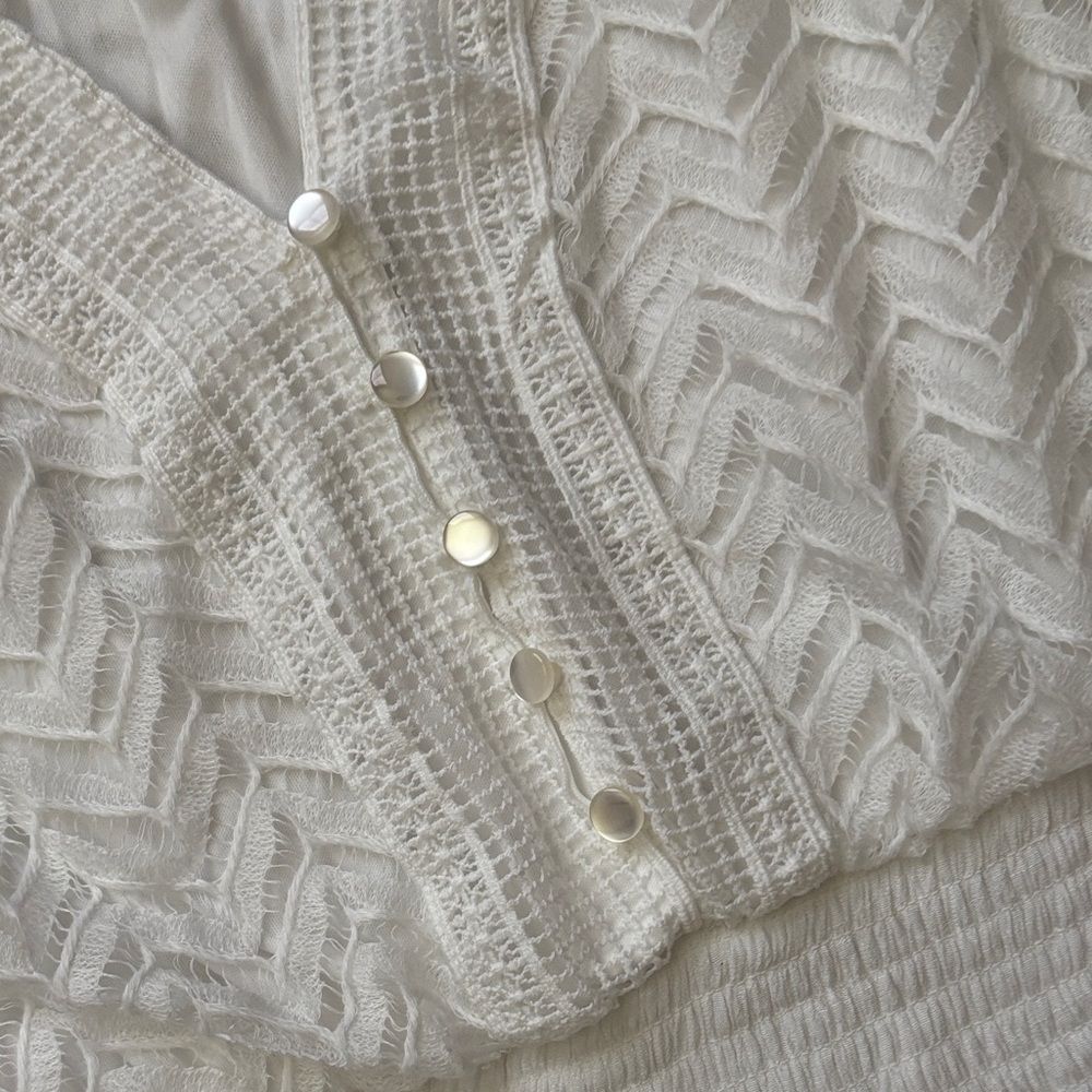 Elegant White Sleeveless Dress Size Large - Picture 6 of 8